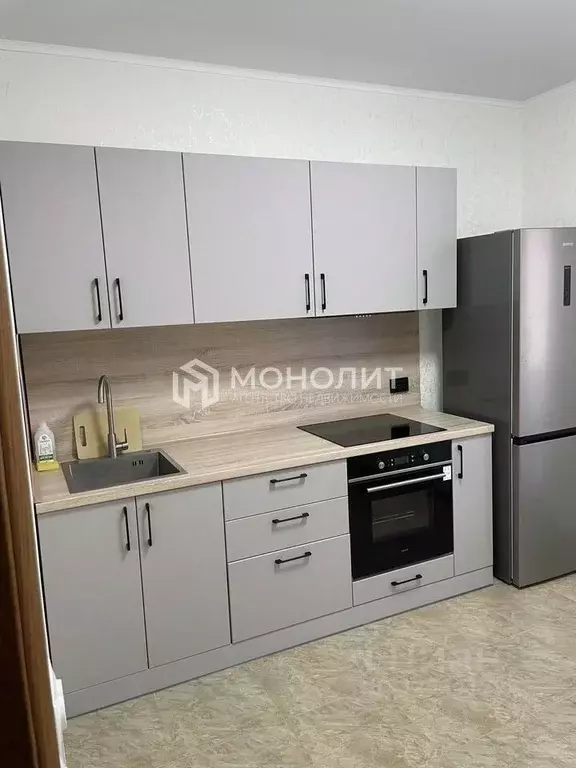 1-к кв. Белгородская область, Старый Оскол Степной мкр, 32 (35.0 м) - Фото 1