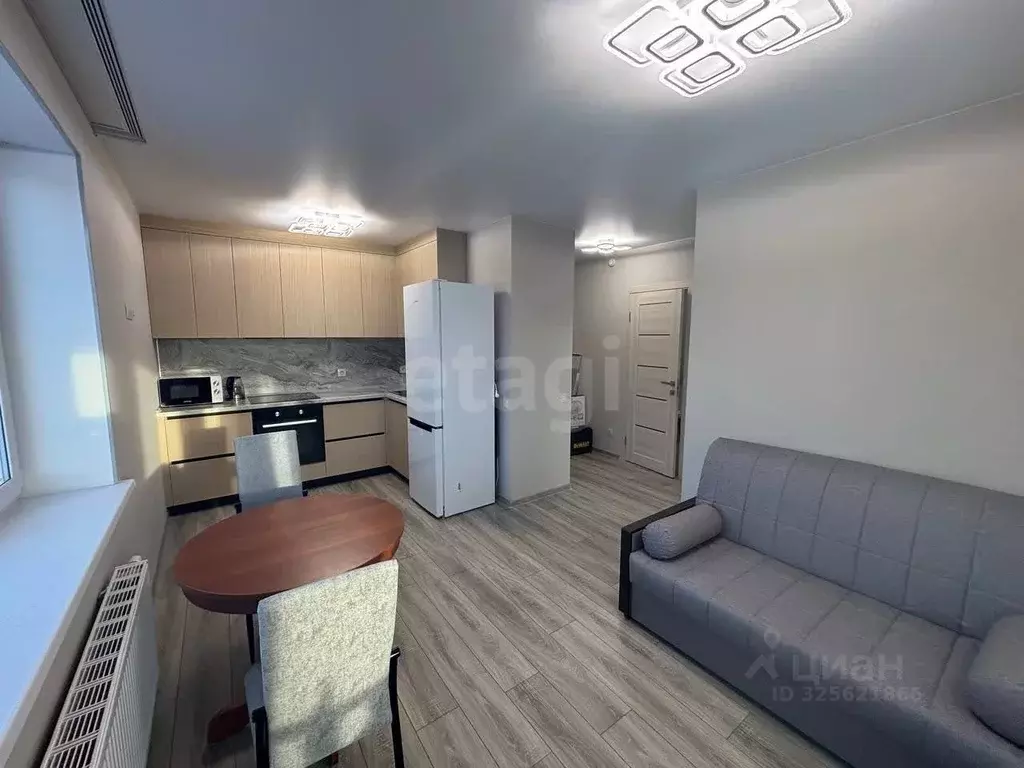 1-к кв. Тюменская область, Тюмень ул. Новоселов, 96 (35.0 м) - Фото 2