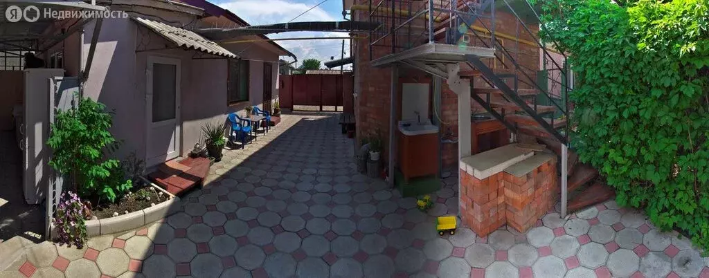 Дом в Ейск, Краснофлотская улица (110 м) - Фото 0