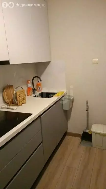 3-комнатная квартира: Улан-Удэ, улица Павлова, 76 (66.5 м) - Фото 1