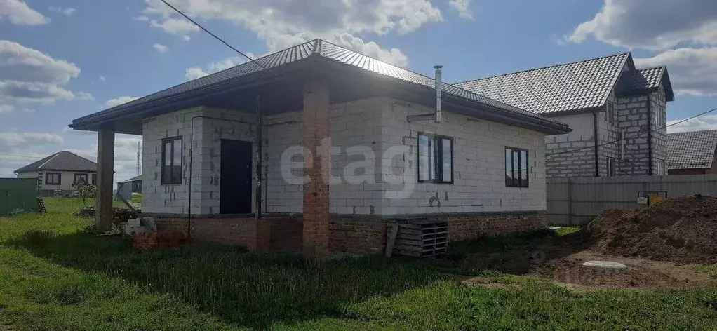 Дом в Белгородская область, Борисовка городское поселение, Борисовка ... - Фото 1