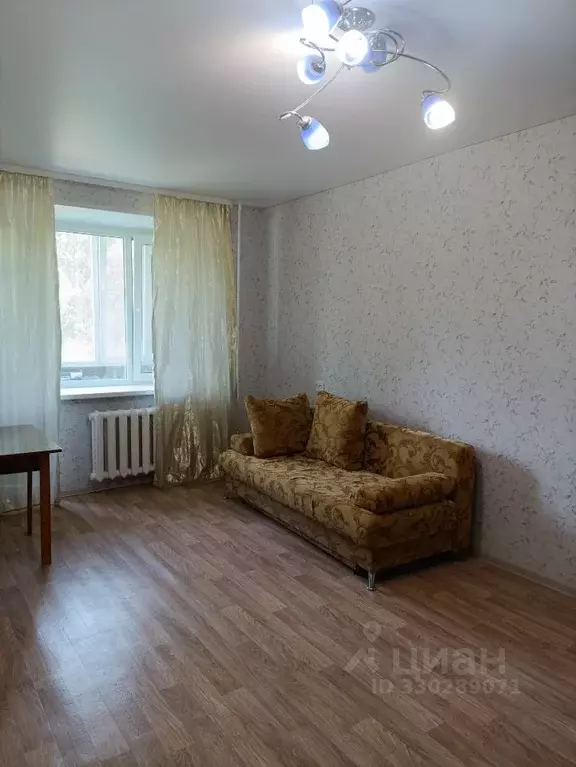 2-к кв. Башкортостан, Бирск Интернациональная ул., 118А (41.4 м) - Фото 1