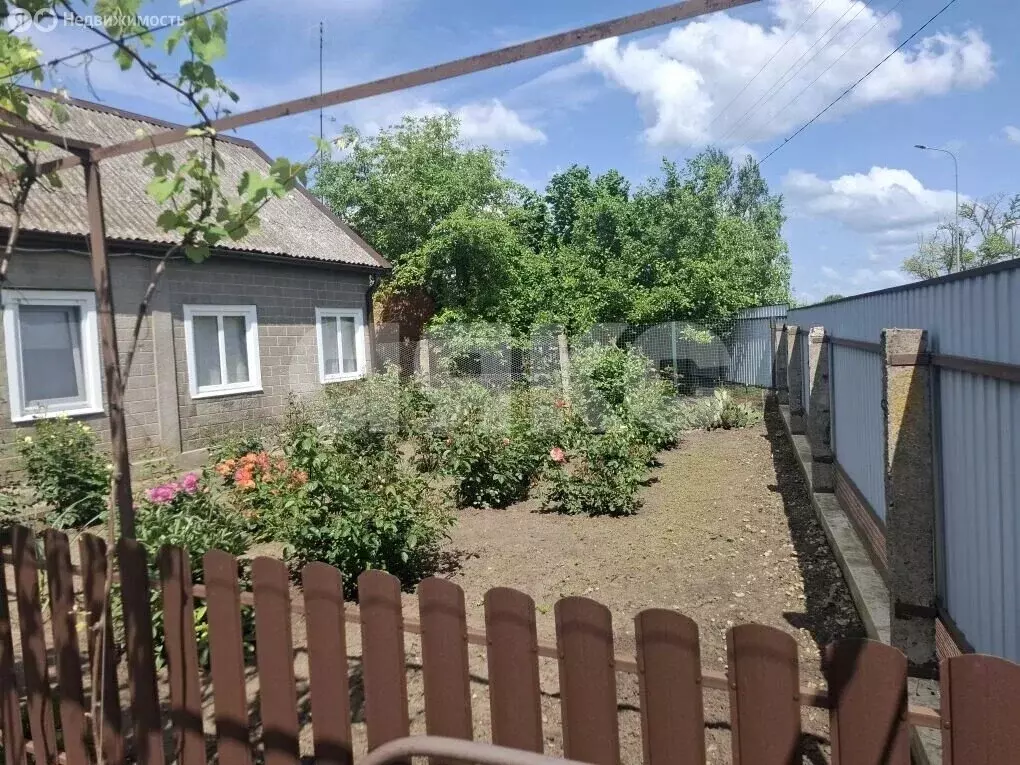 Дом в село Братковское, Нижняя улица, 48 (65.9 м) - Фото 1