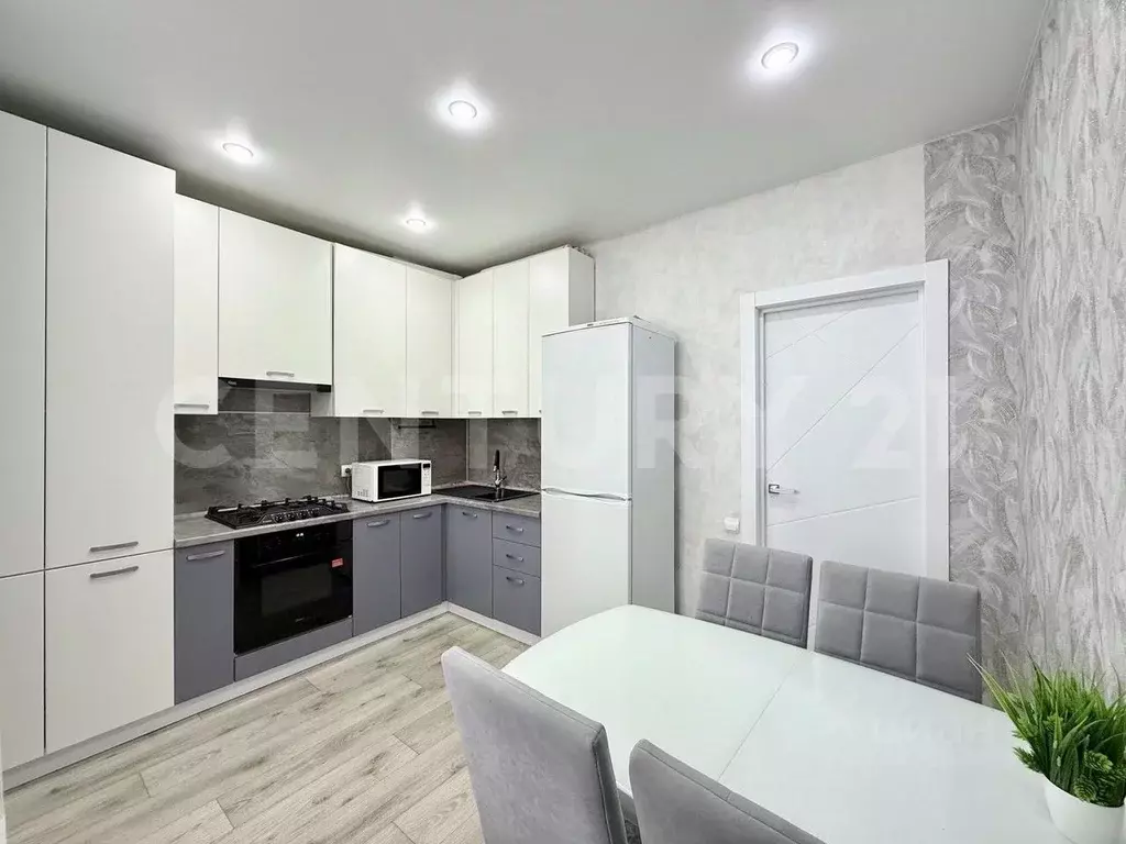 1-к кв. Чувашия, Чебоксары ул. Чернышевского, 23к1 (43.4 м) - Фото 1