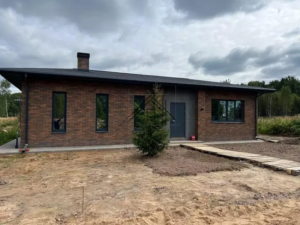 Дом в Ярославская область, Ярославский муниципальный округ, д. ... - Фото 1