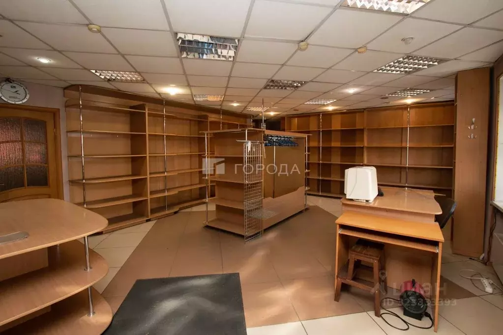 Торговая площадь в Кемеровская область, Новокузнецк просп. Курако, 27 ... - Фото 1