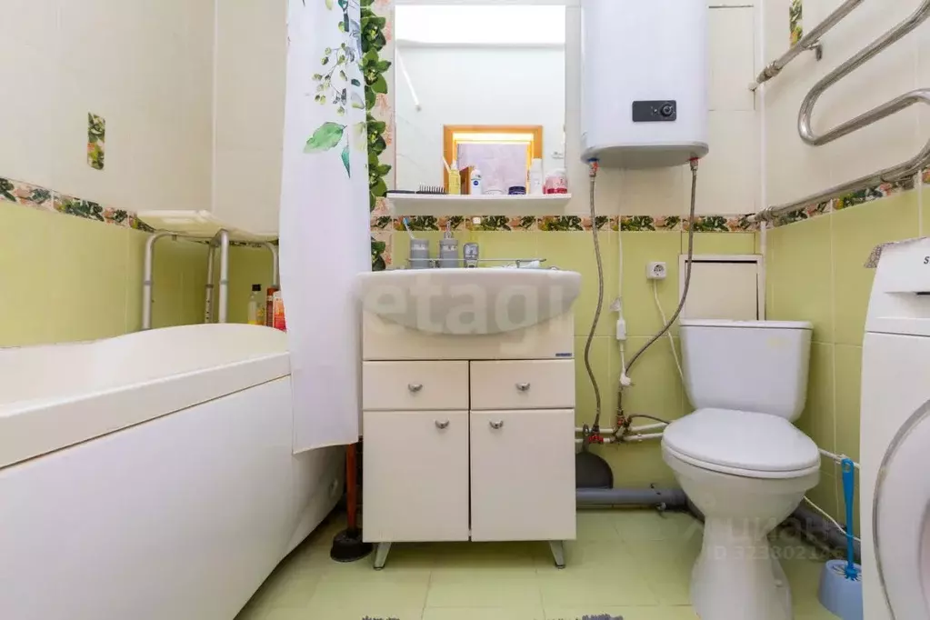 1-к кв. Тюменская область, Тюмень ул. Домостроителей, 34 (43.7 м) - Фото 1