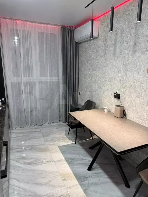 2-к. квартира, 41 м, 7/25 эт. - Фото 1