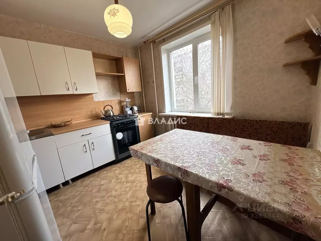 3-к кв. Коми, Сыктывкар ул. Малышева, 19 (66.5 м) - Фото 1