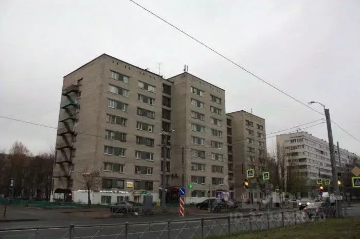 Торговая площадь в Санкт-Петербург ул. Демьяна Бедного, 28к1 (156 м) - Фото 2