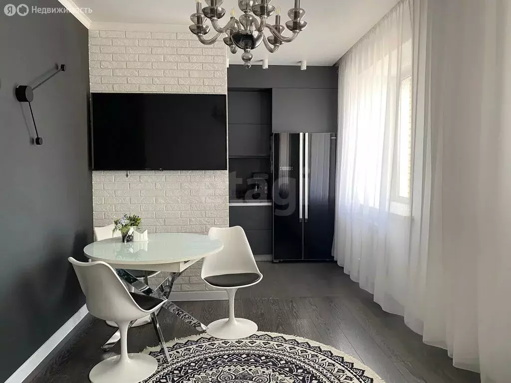 3-комнатная квартира: Абакан, улица Лермонтова, 21 (72.5 м) - Фото 2