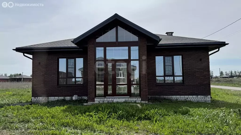 Дом в село Новая Усмань, Урожайная улица (120 м) - Фото 2