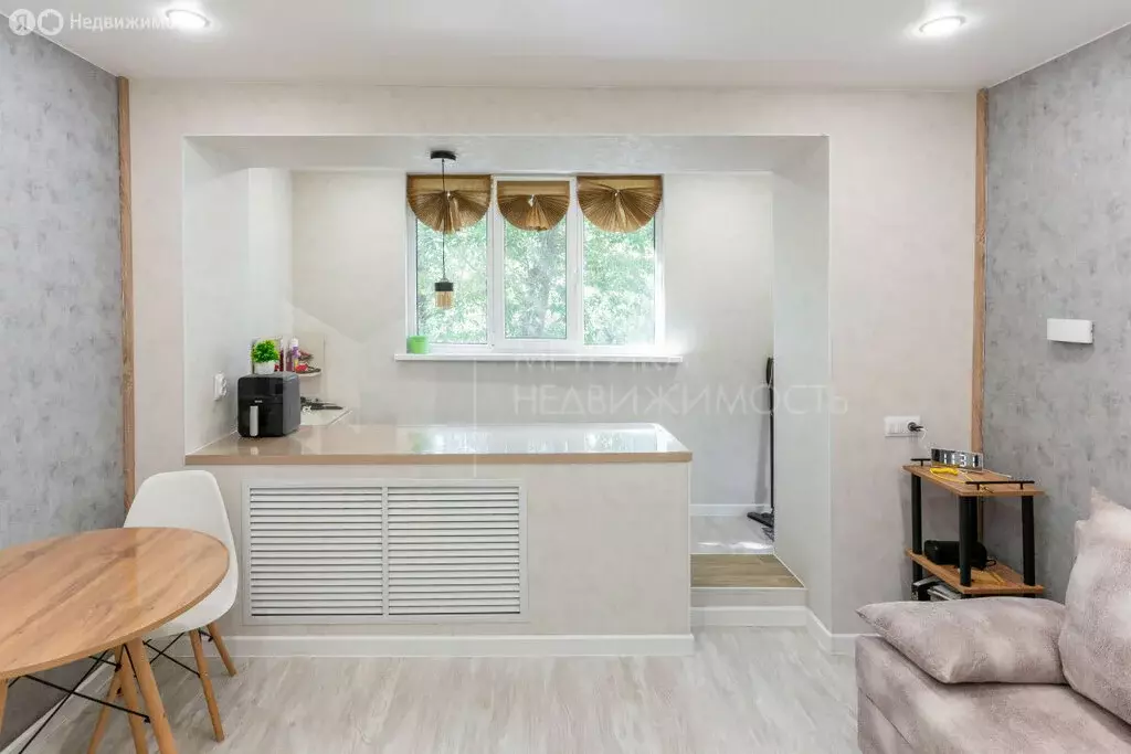 Квартира-студия: Тюмень, улица 30 лет Победы, 77 (17 м) - Фото 2
