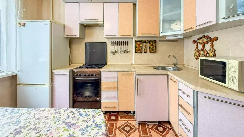 2-к кв. Московская область, Наро-Фоминск ул. Пешехонова, 7 (46.6 м) - Фото 2