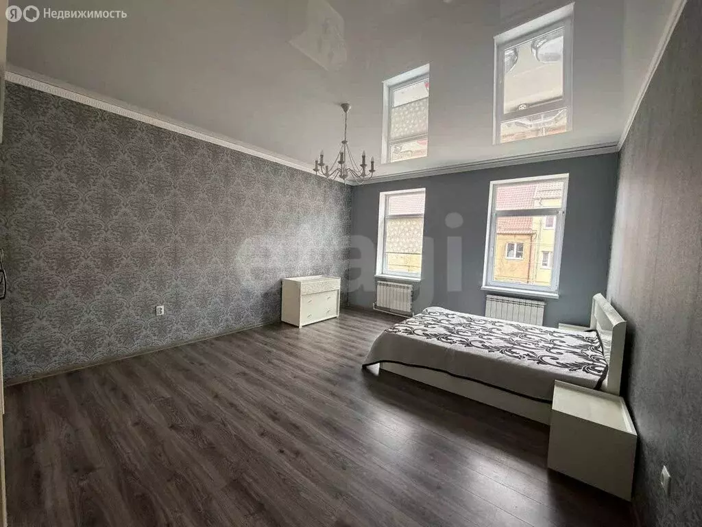 2-комнатная квартира: Гусев, Северная улица, 9 (70 м) - Фото 1