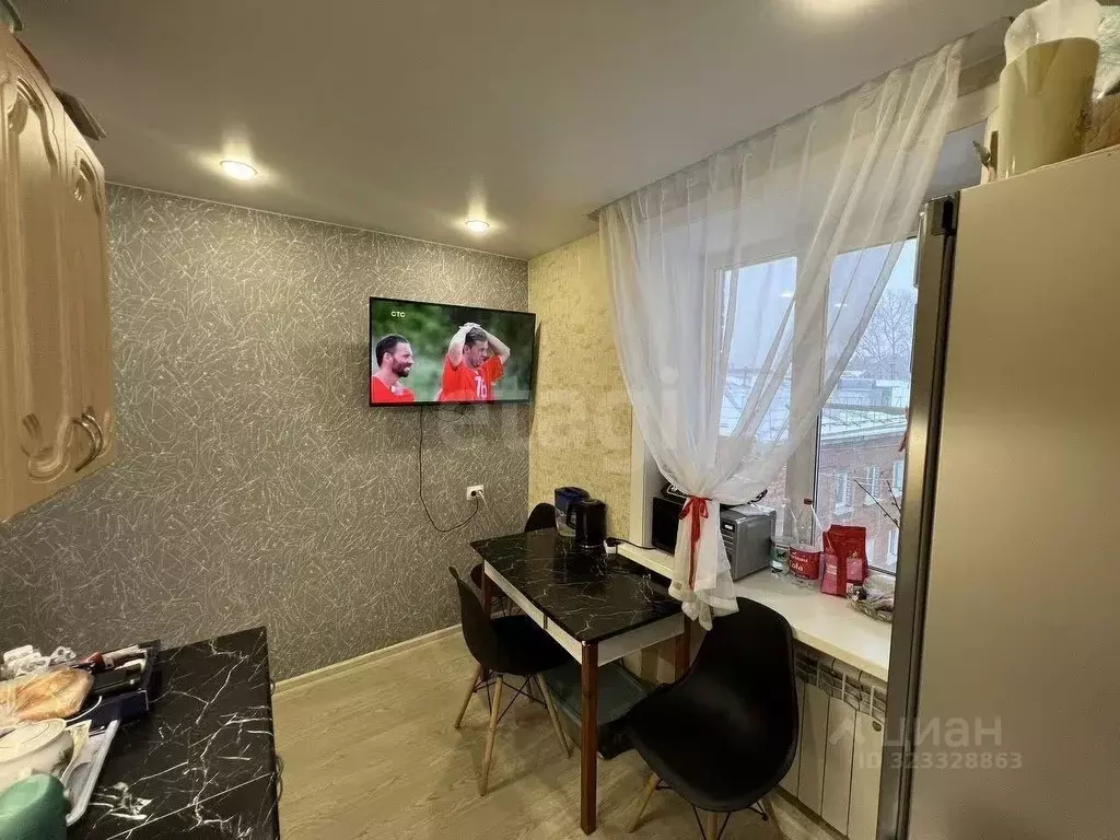 1-к кв. Иркутская область, Иркутск ул. Омулевского, 5 (31.3 м) - Фото 2