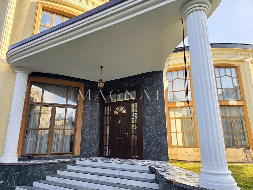 Дом в Московская область, Красногорск городской округ, с. ... - Фото 2