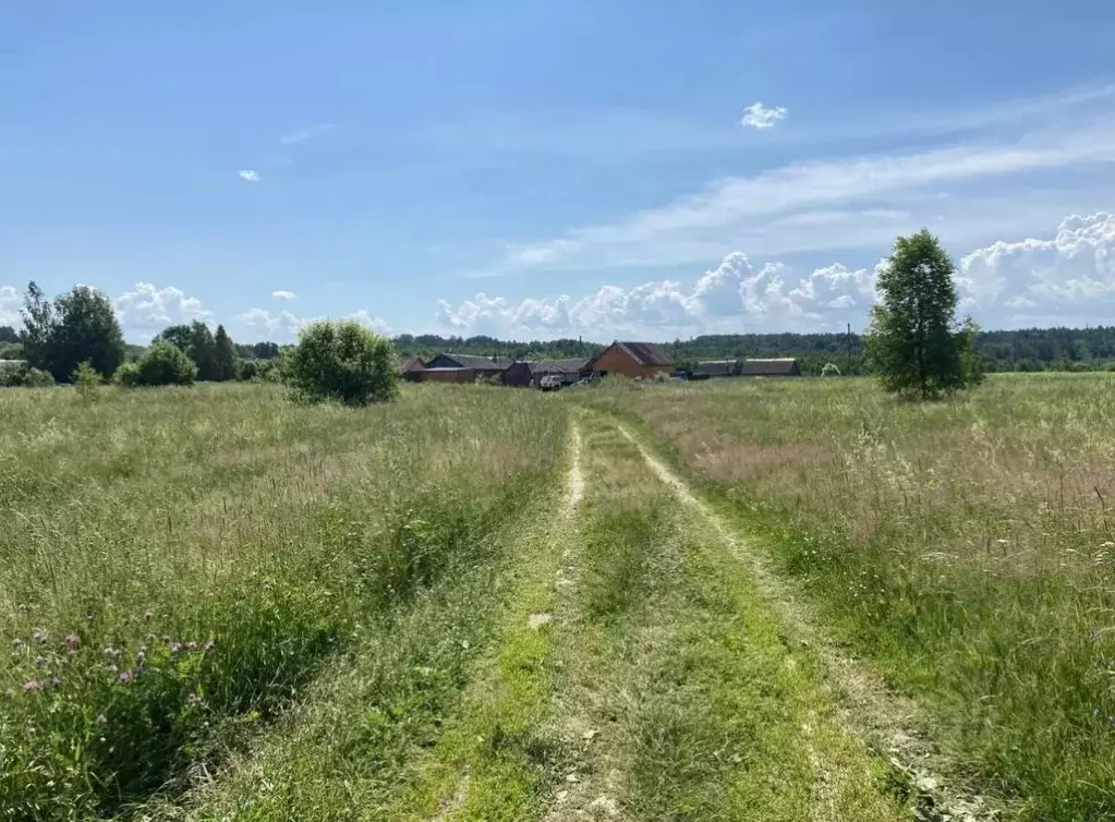 Участок в Смоленская область, д. Малая Азаровка  (28.5 сот.) - Фото 0