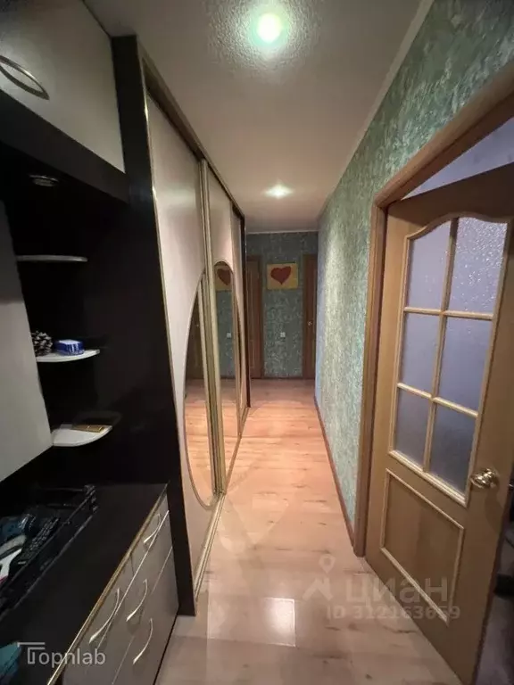 3-к кв. Волгоградская область, Волгоград ул. Панферова, 10 (65.0 м) - Фото 1