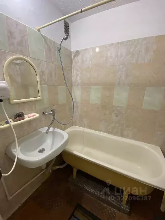 1-к кв. Крым, Симферополь ул. Суходольная, 169 (35.0 м) - Фото 2