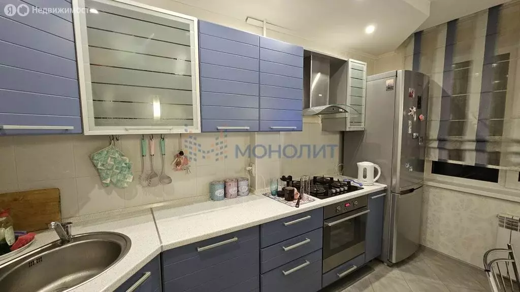 3-комнатная квартира: Нижний Новгород, Космическая улица, 54 (62.2 м) - Фото 1