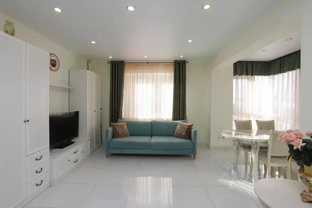 2-к кв. Иркутская область, Иркутск ул. Якоби, 10 (55.3 м) - Фото 2