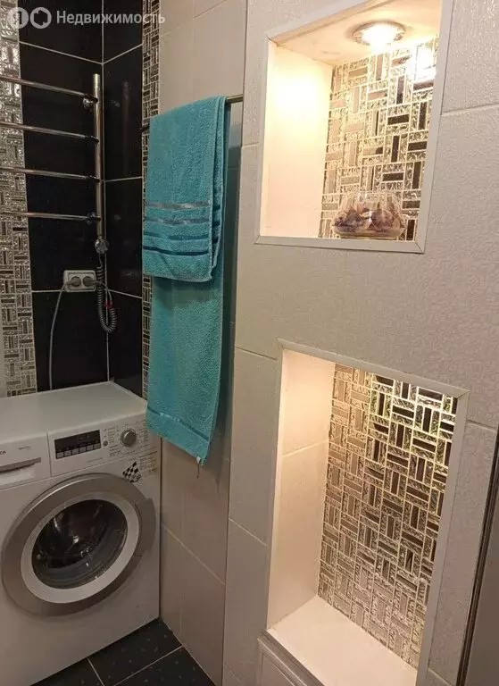 2-комнатная квартира: Екатеринбург, улица Вилонова, 14А (58 м) - Фото 1