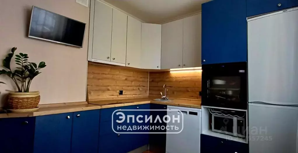 3-к кв. Курская область, Курск просп. Анатолия Дериглазова, 13 (84.83 ... - Фото 1