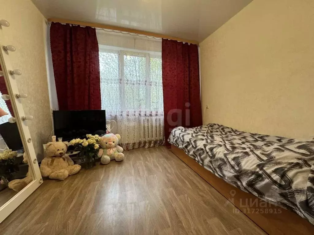 3-к кв. Вологодская область, Череповец Набережная ул., 59 (66.1 м) - Фото 0