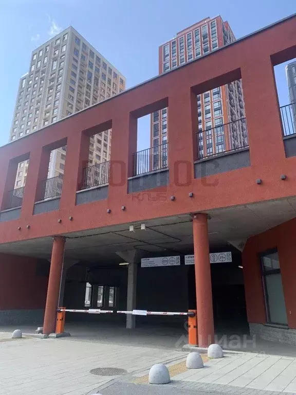 Гараж в Свердловская область, Екатеринбург ул. Гагарина, 9 (18 м) - Фото 1