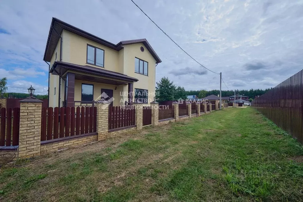 Дом в Рязанская область, Рязанский район, Заборьевское с/пос, с. ... - Фото 1