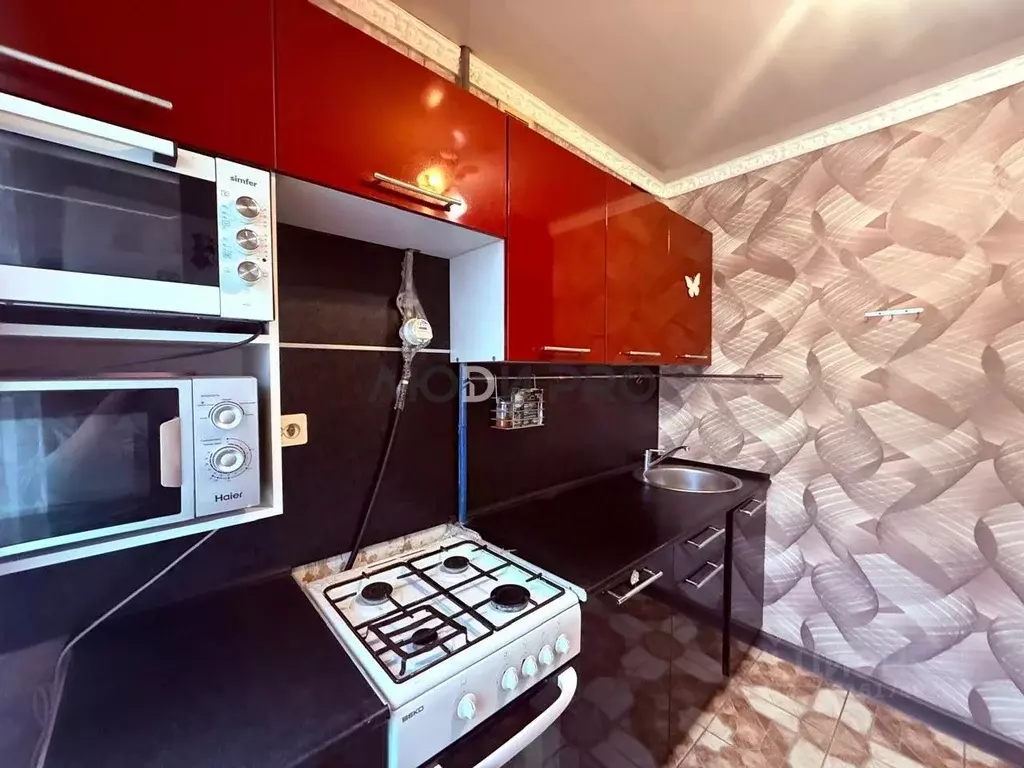 3-к кв. Ярославская область, Ярославль ул. Серго Орджоникидзе, 8 (63.1 ... - Фото 1