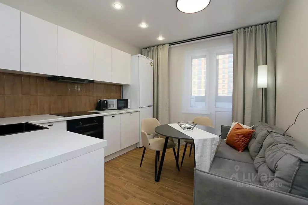 2-к кв. Москва ул. Юлиана Семенова, 8к2 (55.0 м) - Фото 1