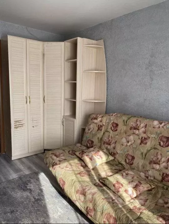 Комната Омская область, Омск ул. Волховстроя, 5к1 (13.0 м) - Фото 0