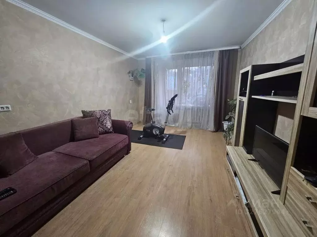 3-к кв. Алтай, Горно-Алтайск ул. Ушакова (57.0 м) - Фото 1