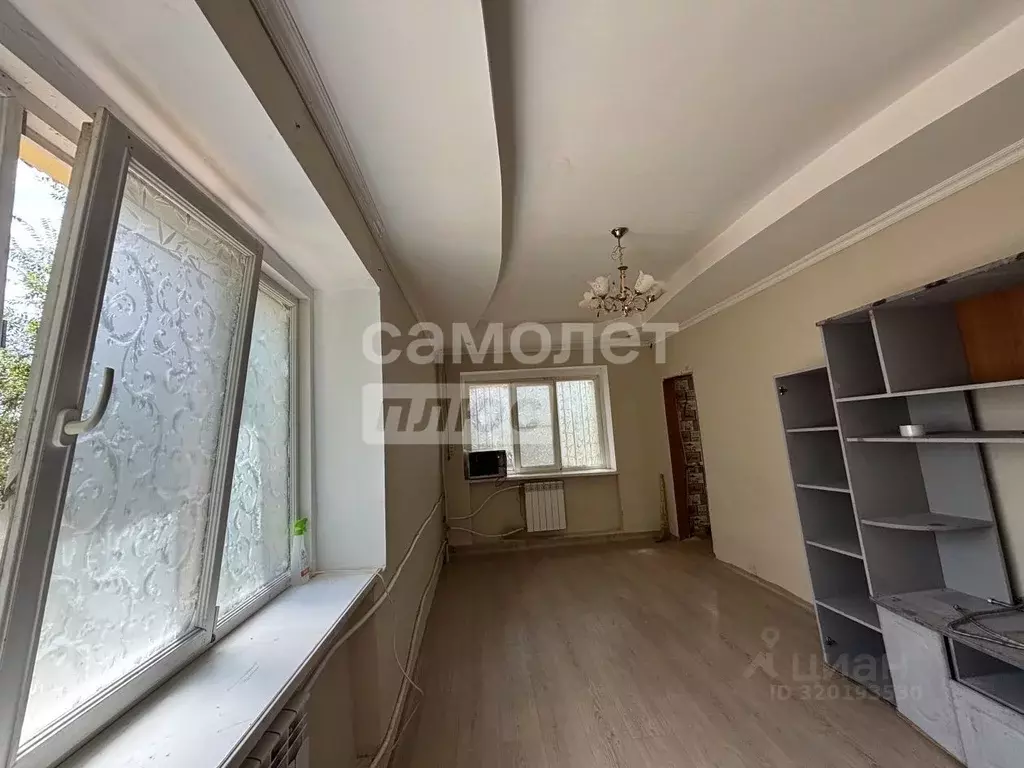 1-к кв. Астраханская область, Камызяк Молодежная ул., 2 (24.0 м) - Фото 0