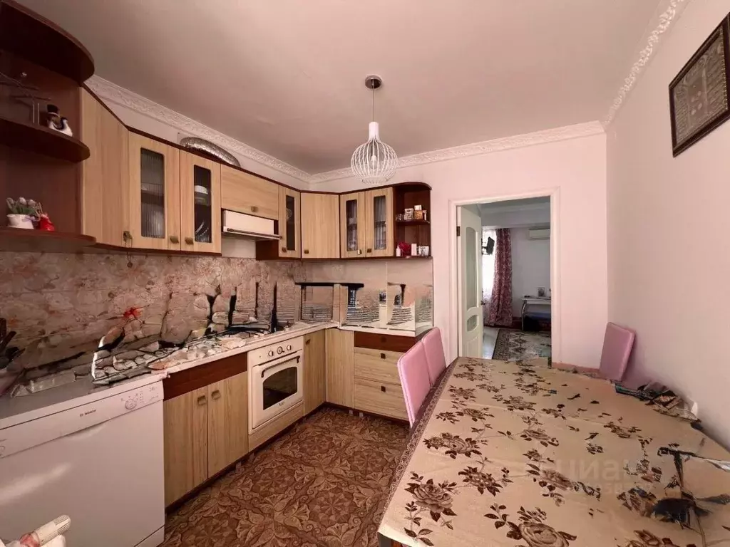 1-к кв. Крым, Симферополь ул. Ешиль Ада, 8 (49.5 м) - Фото 2