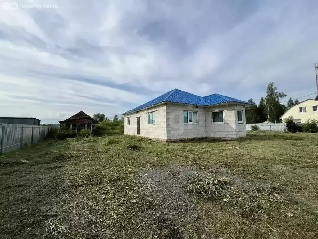 Дом в посёлок Кировский, Центральная улица (109.7 м) - Фото 2