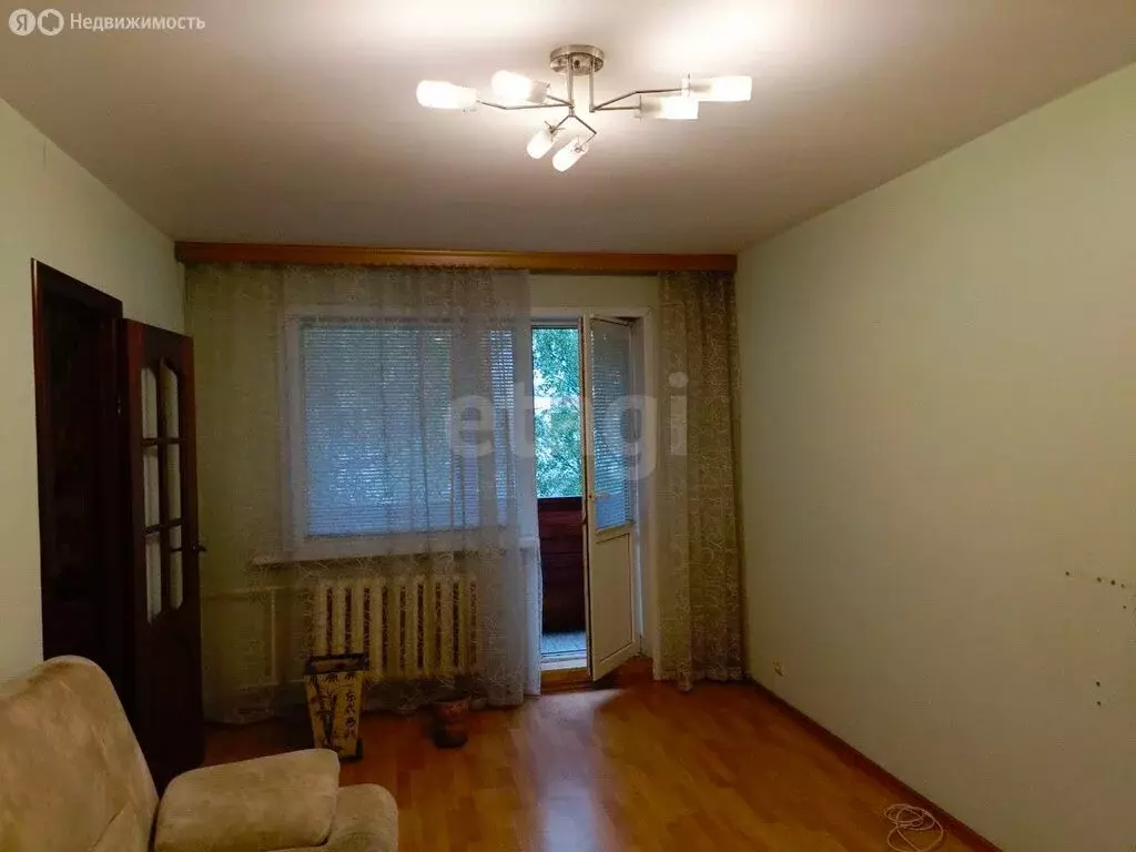 3-комнатная квартира: Тверь, улица Резинстроя, 9к3 (60.8 м) - Фото 0