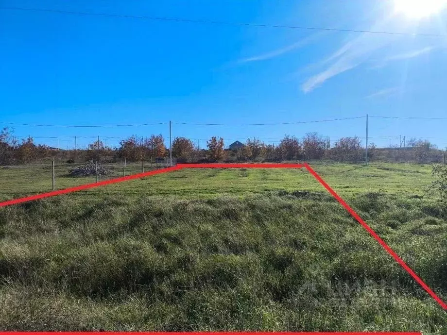 Участок в Крым, Симферопольский район, с. Родниково ул. Юбилейная (7.0 ... - Фото 1