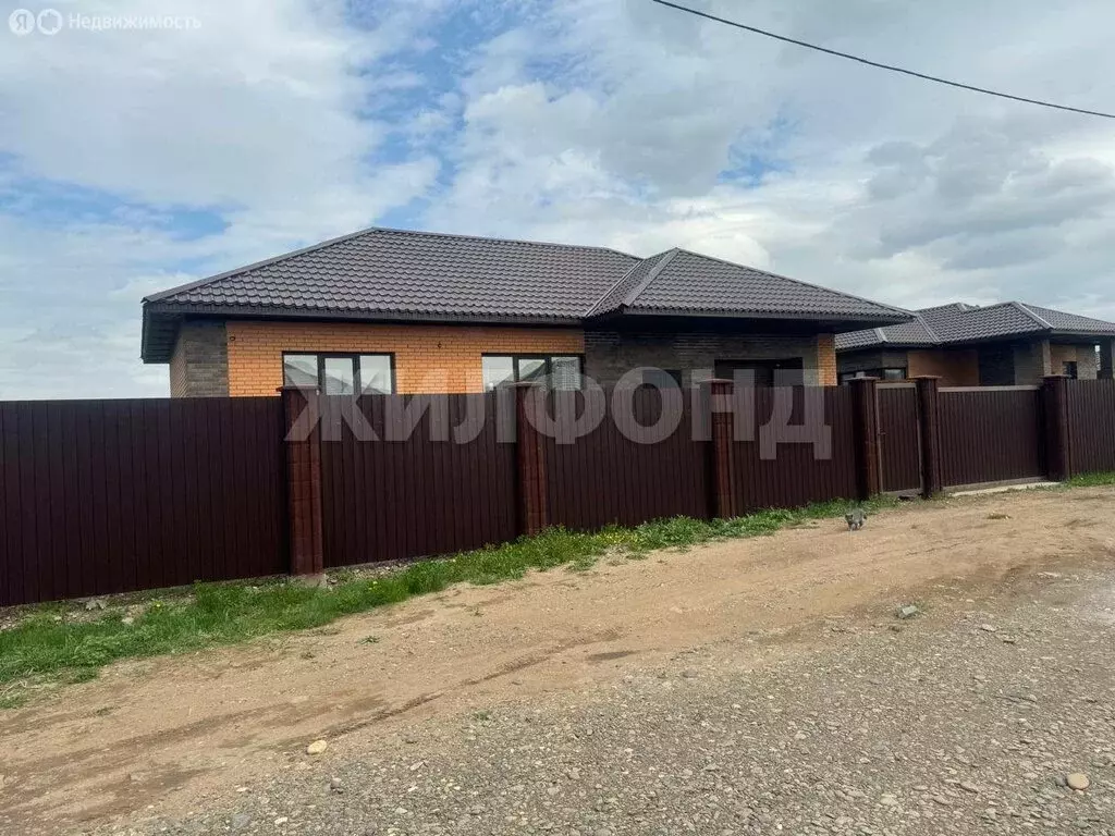 Дом в Калинино, улица Высоцкого (120 м) - Фото 1
