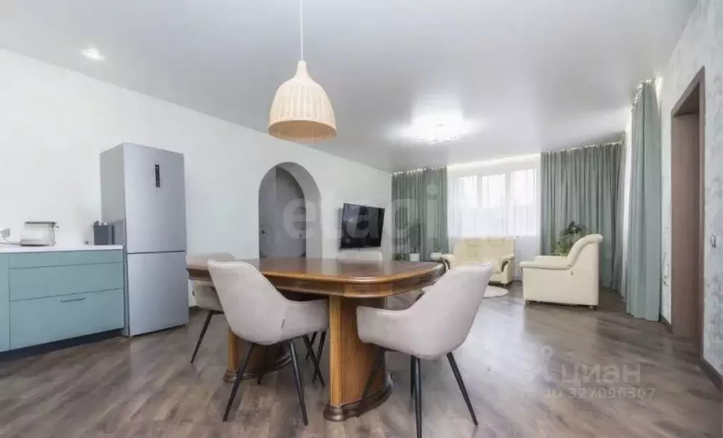 Дом в Башкортостан, Уфа Максимовка мкр, ул. Тагильская, 2А (176 м) - Фото 1