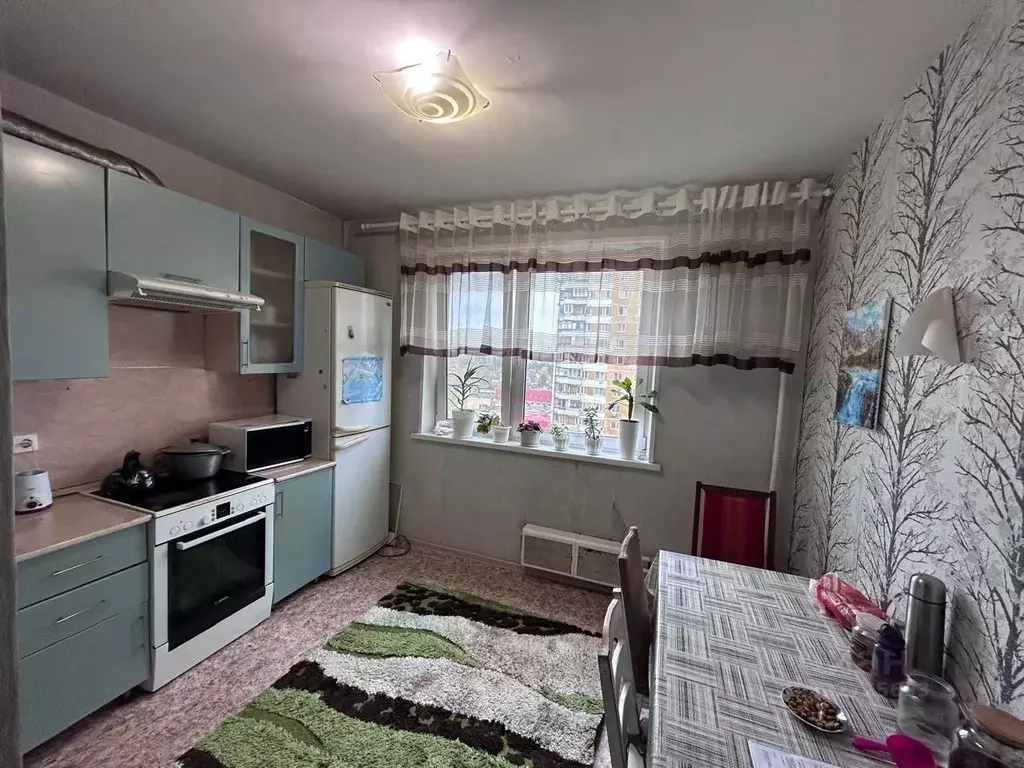 3-к кв. Московская область, Люберцы городской округ, Октябрьский пгт, ... - Фото 1