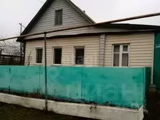 Дом в Белгородская область, Чернянский район, Орликовское с/пос, с. ... - Фото 1