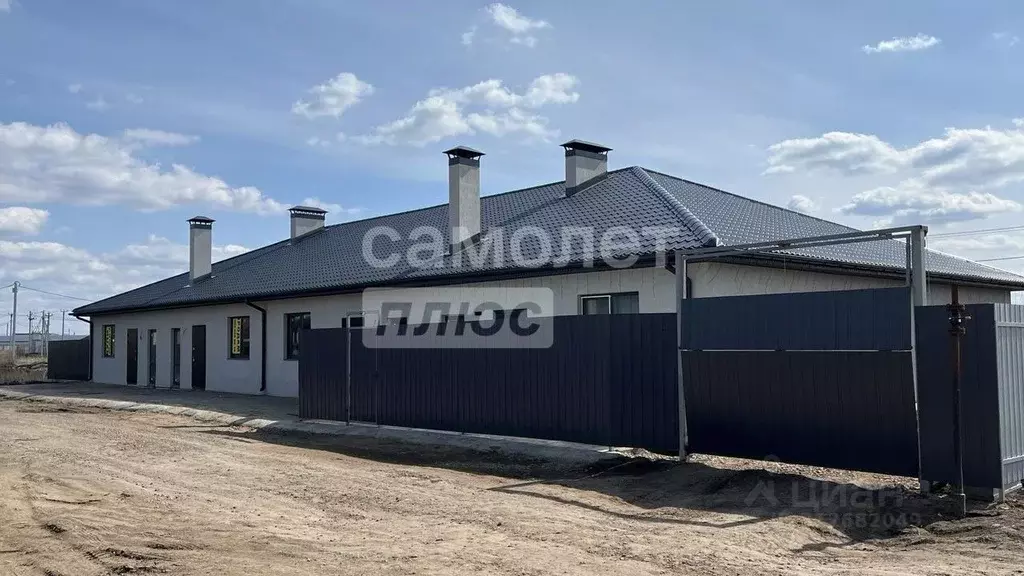 Таунхаус в Самарская область, Ставропольский район, с. Подстепки ул. ... - Фото 1