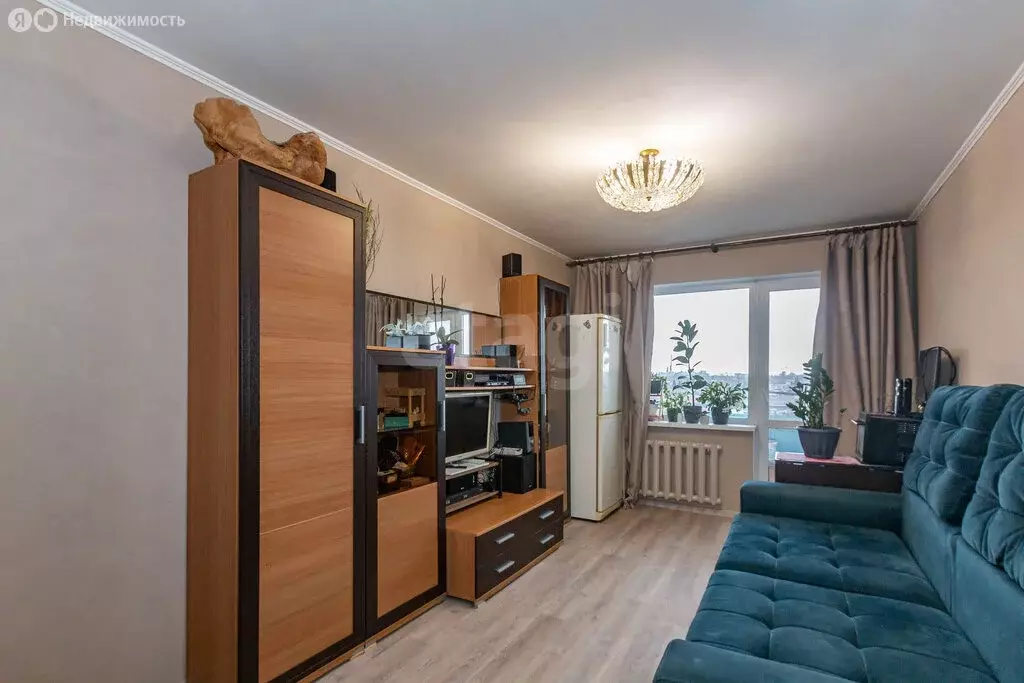 3-комнатная квартира: Омск, микрорайон Городок Нефтяников, улица 22 ... - Фото 2