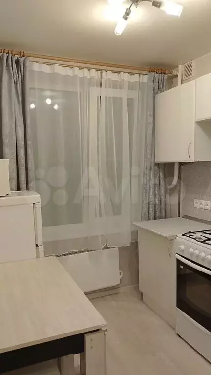 1-к. квартира, 32 м, 1/12 эт. - Фото 0