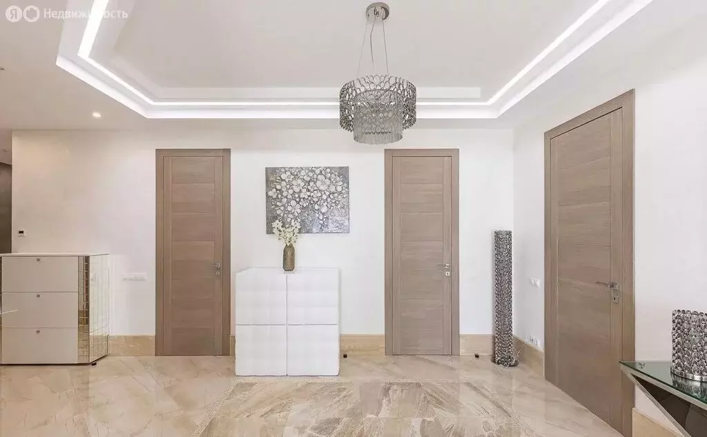 3-комнатная квартира: Сочи, Курортный проспект, 105Б (140 м) - Фото 0