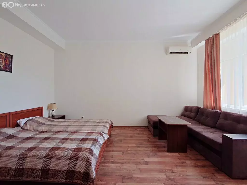 1-комнатная квартира: Алушта, улица Багликова, 21 (38.6 м) - Фото 1