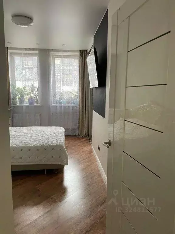 1-к кв. Свердловская область, Екатеринбург ул. Счастливая, 4 (35.1 м) - Фото 2